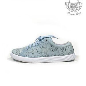 Cole Haan / Grand Crosscourt Lace Up Perforated Sneakers / Blue / Size 6